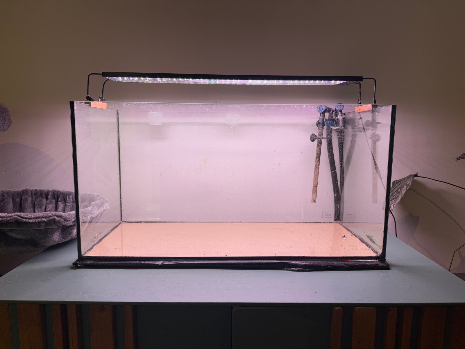 110L Aquarium + Oase Filter + LED Light, Ophalen, Pomp, Oase, Zo goed als nieuw
