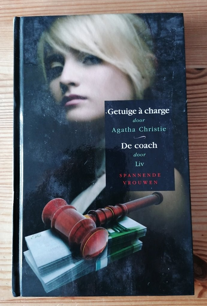 Agatha Christie & Liv - 2 thrillers in 1 boek (2010)., Gelezen, Nederland, Agatha Christie & Liv, Ophalen of Verzenden