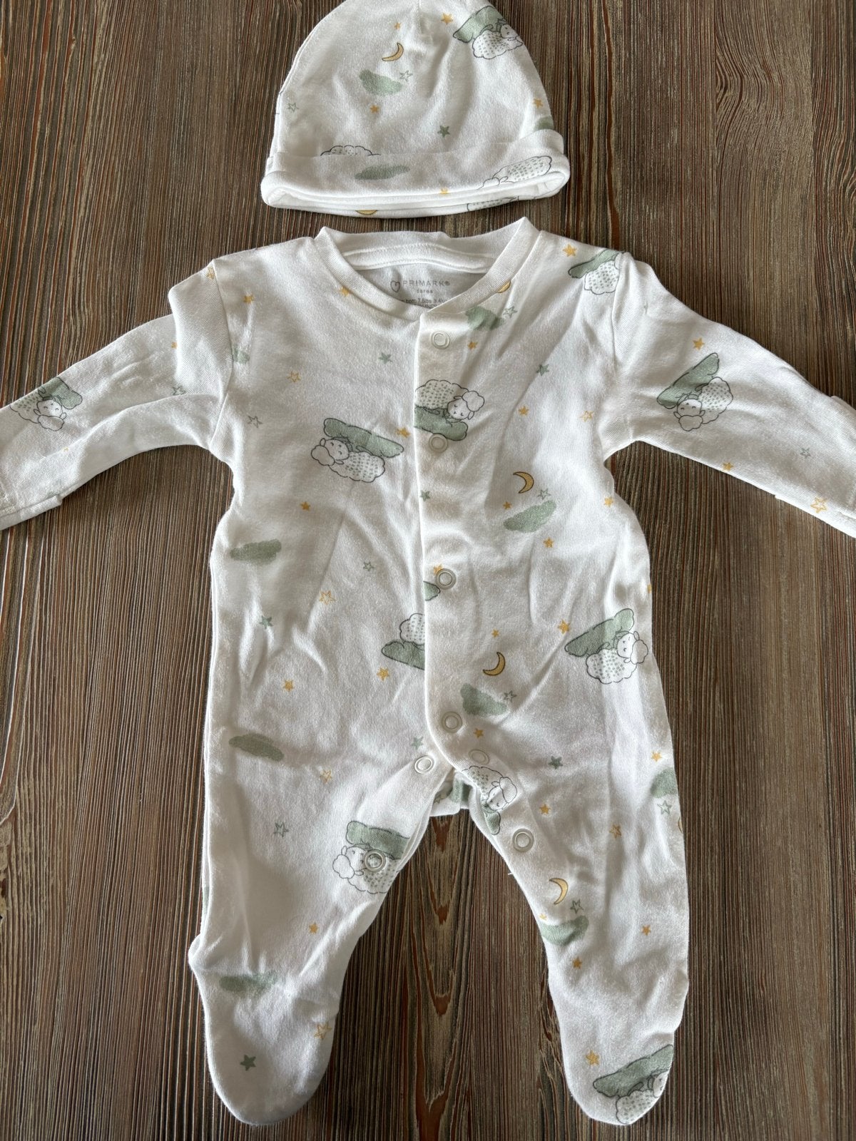 Primark Baby boxpakje met Mutsje, Ophalen of Verzenden, Zo goed als nieuw, Jongetje of Meisje