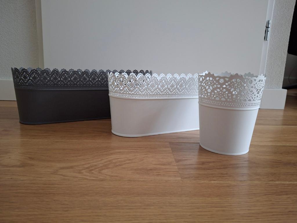 3 Ikea Skurar bloempotten, Ophalen of Verzenden, Zo goed als nieuw, Balkon, Metaal