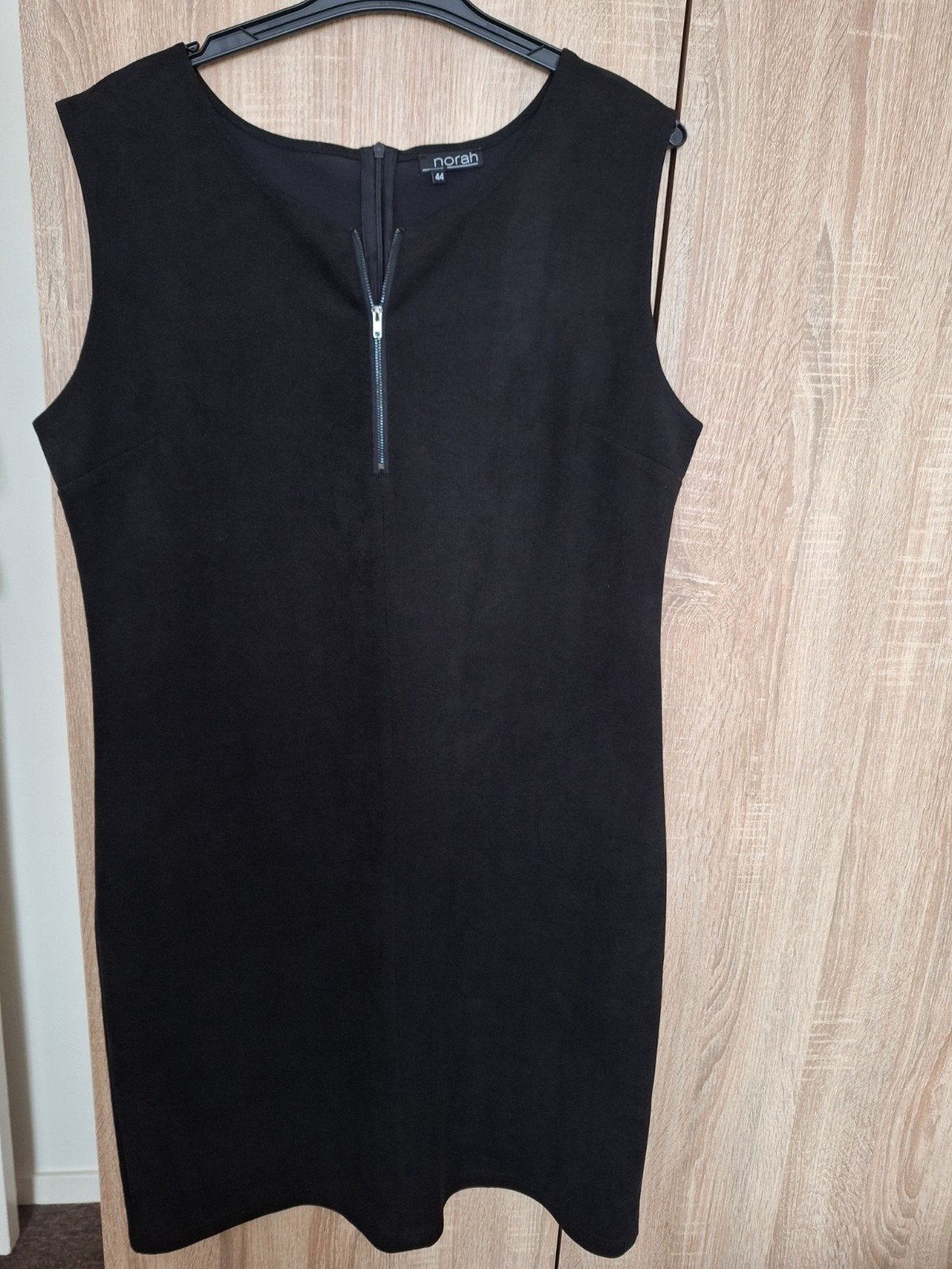 Zwarte Norah jurk met rits, maat 44, Kleding | Dames, Zwart, Maat 42/44 (L), Ophalen of Verzenden, Zo goed als nieuw
