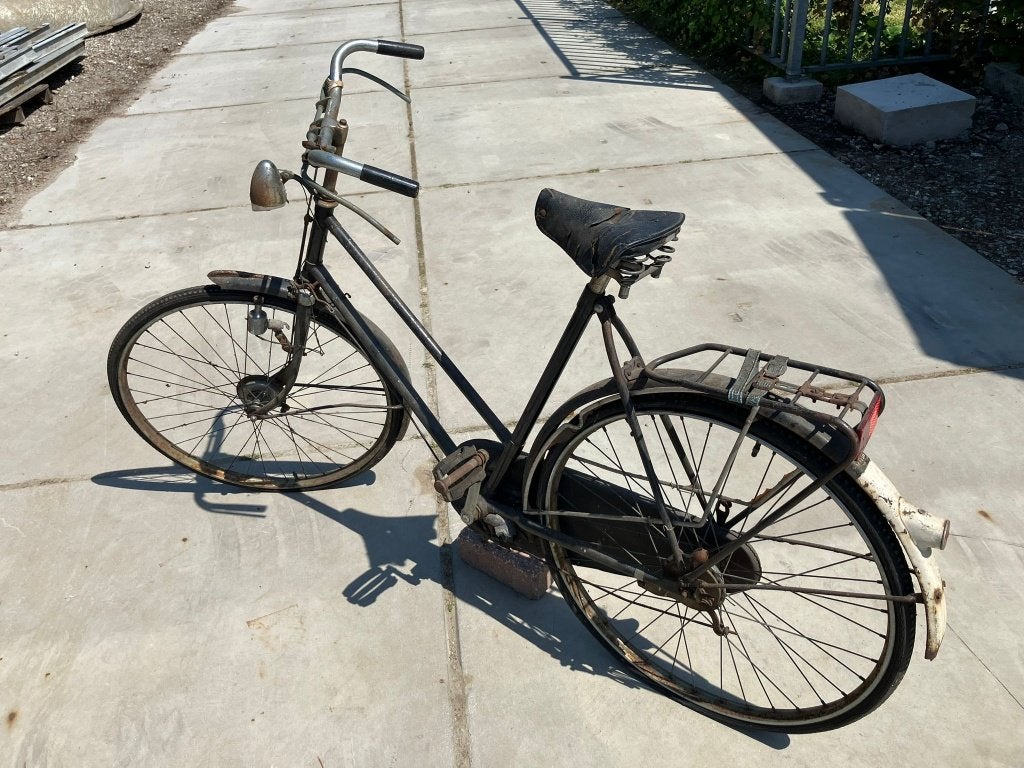 Vintage fiets met trommelremmen, opknappertje, Fietsen en Brommers, Fietsen | Dames | Omafietsen, Ophalen, Gebruikt, Gazelle