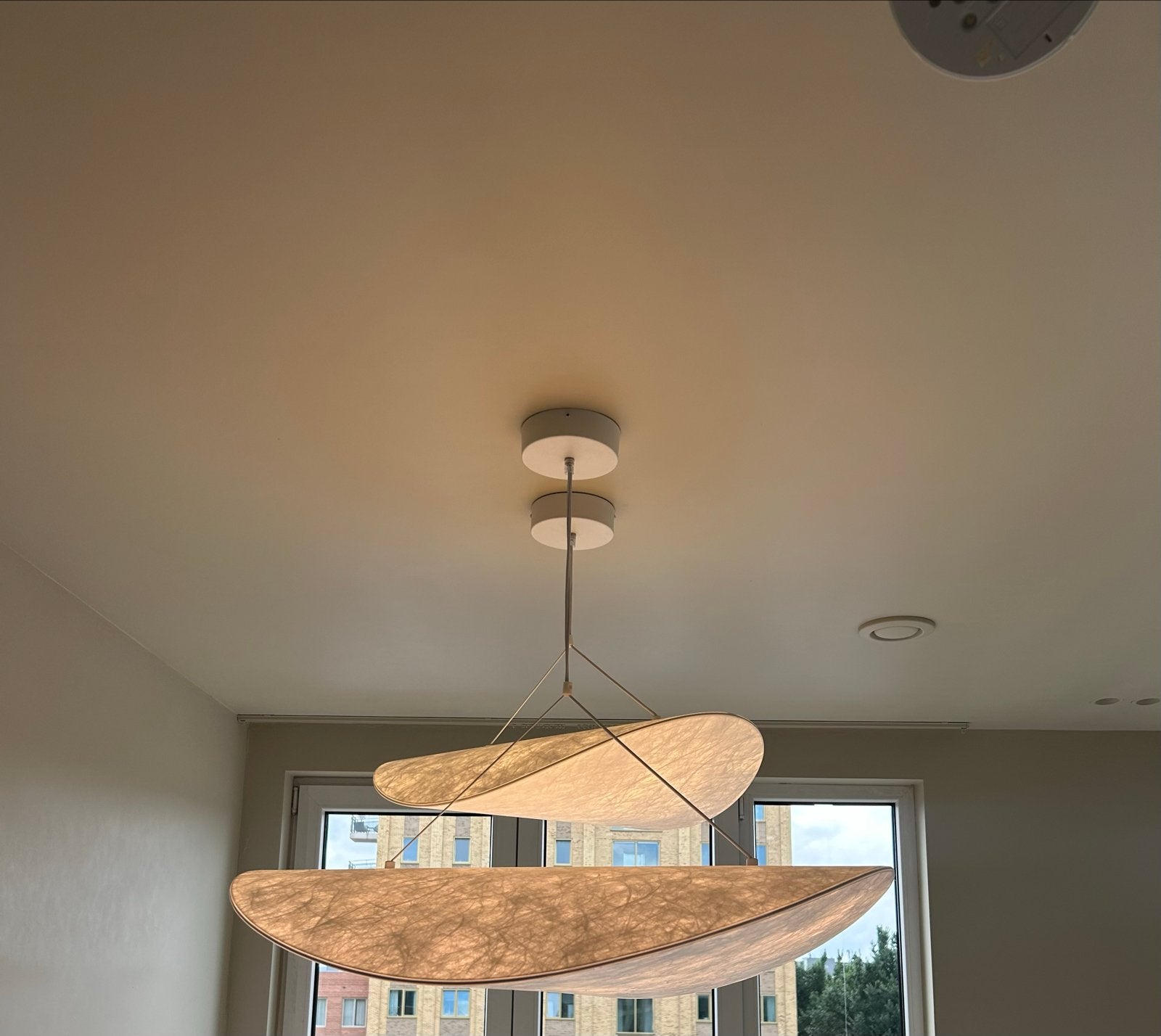 Set van 2 LED plafondlampen in Zelvon stof - Wit JAPANDI, Ophalen of Verzenden, Gebruikt, Textiel, Overige fittingen