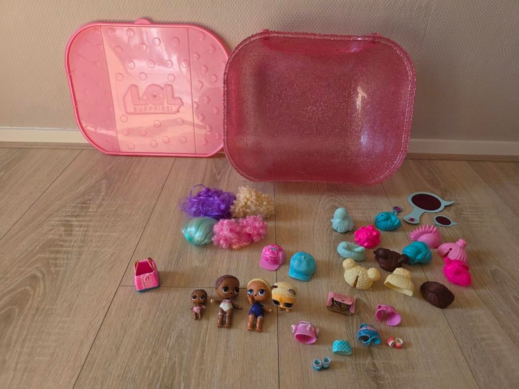 L.O.L Surprise Bigger Surprise Box met poppen en accessoires, Ophalen of Verzenden, Gebruikt, Meisje