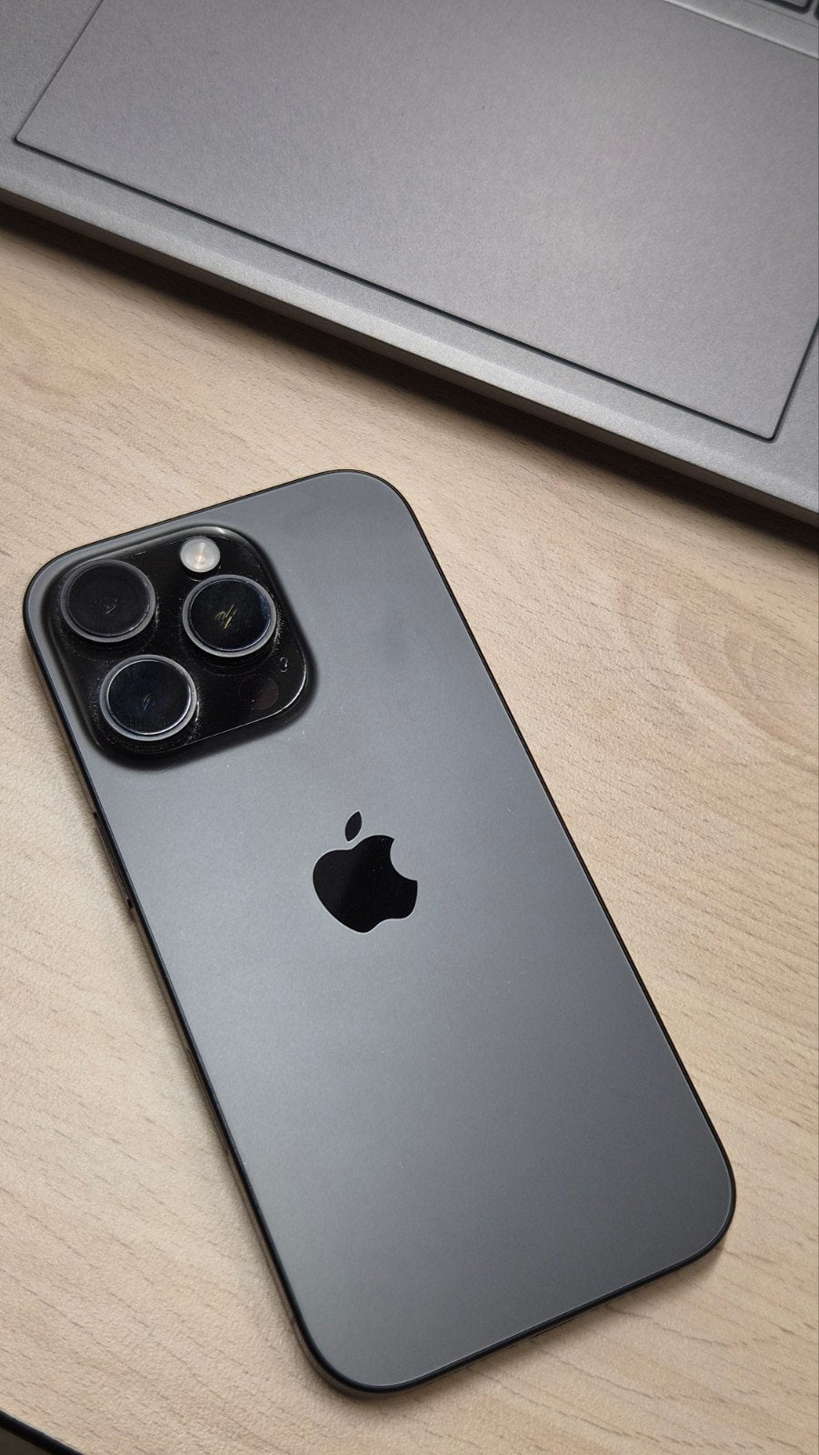 Foto 3 van iPhone 16 Pro 256 GB - Zo goed als nieuw