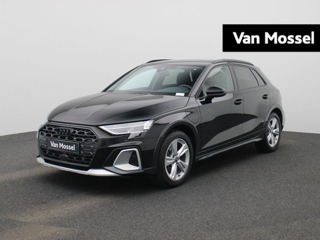Audi A3 allstreet 40 TFSI e Advanced edition 204 PK l Adapti, Auto's, Audi, 12 maanden, Stof, 4 cilinders, 150 min