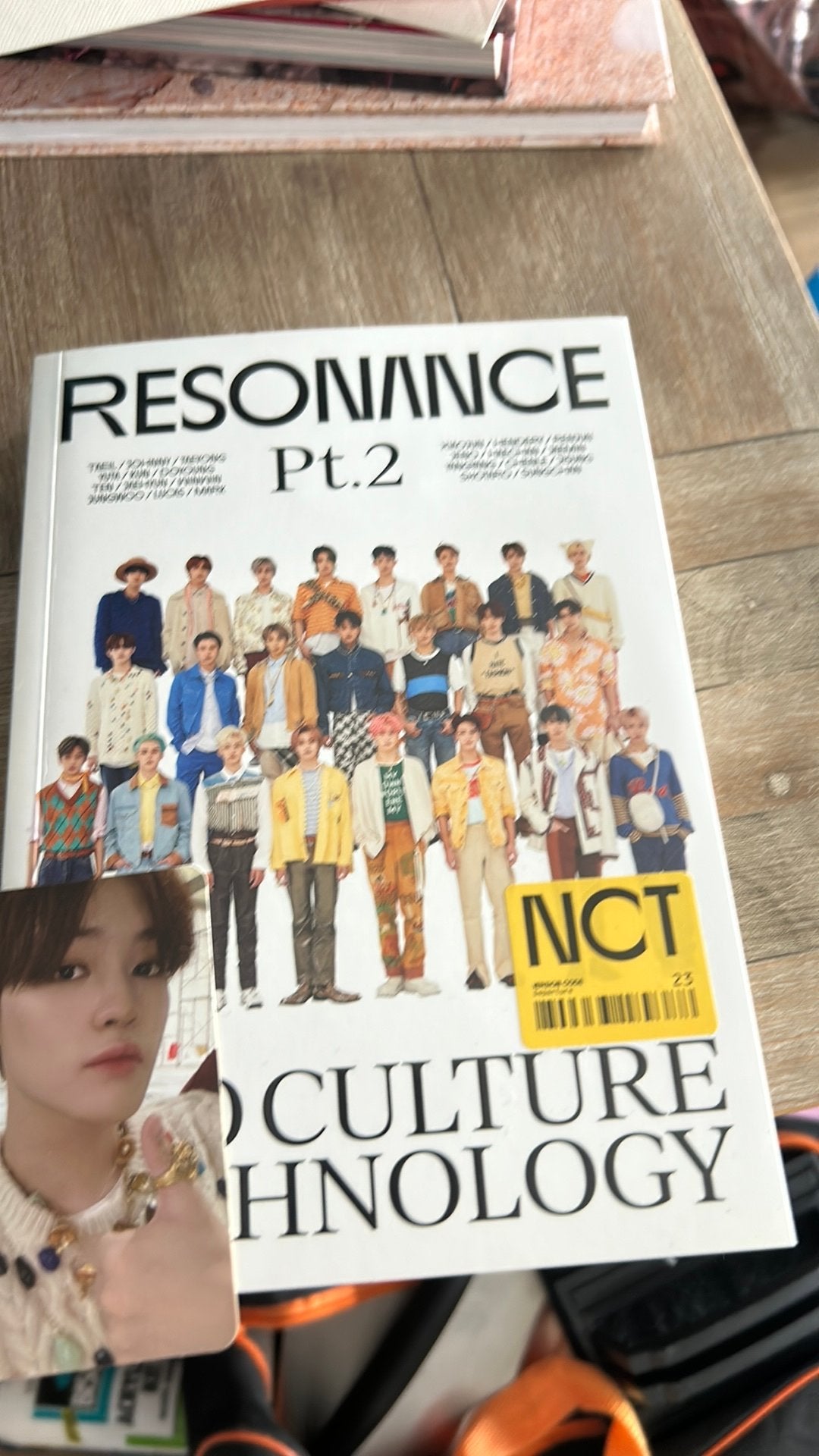 Nct resonance, Ophalen of Verzenden, Zo goed als nieuw