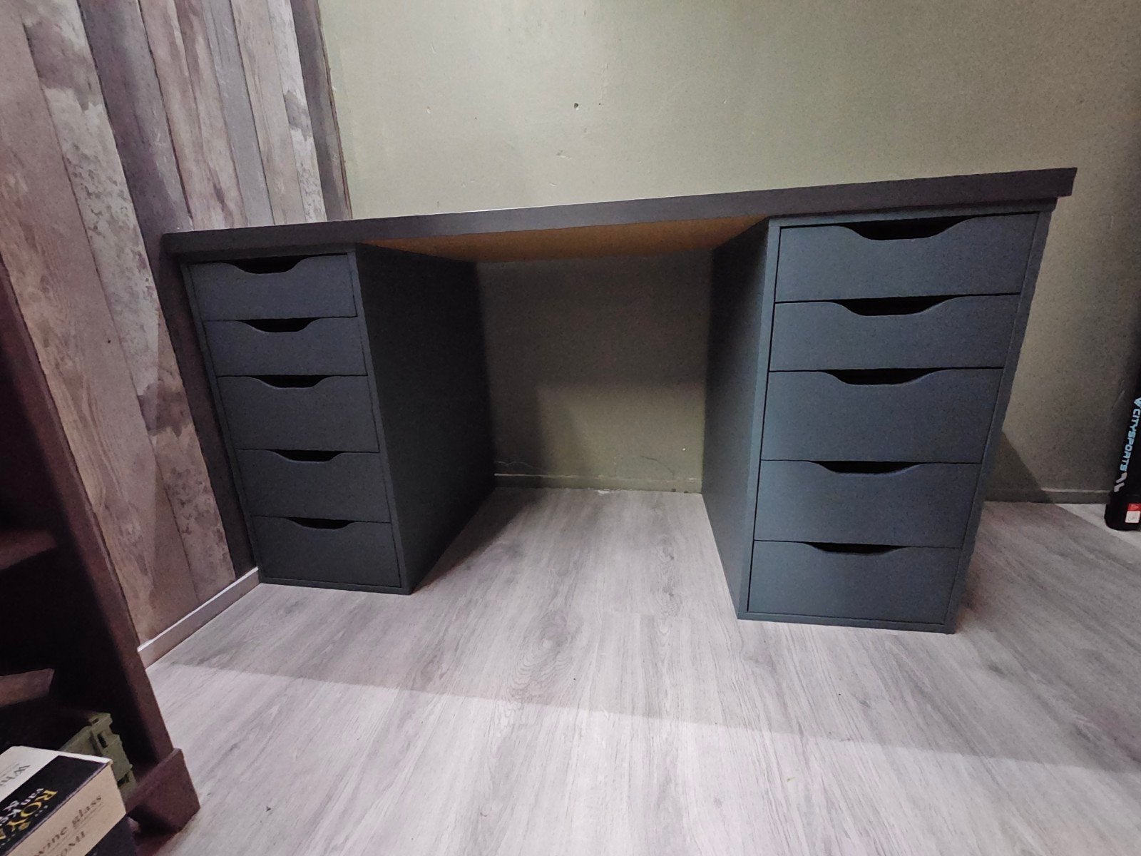 IKEA  Bureau LAGKAPTEN , grijs/houteffect, 140x60 cm., Ophalen, Met lades, Gebruikt, Spaanplaat of MDF