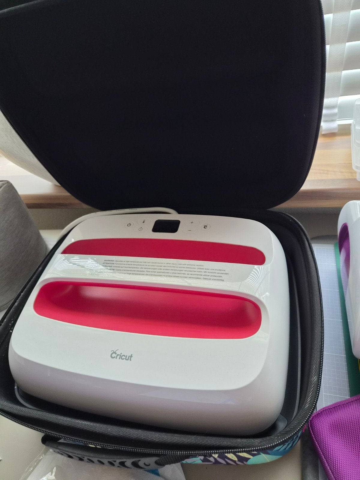 Cricut EasyPress 2 (12x10 inch) met draagtas, Zo goed als nieuw, Kunststof, Machine, Cricut