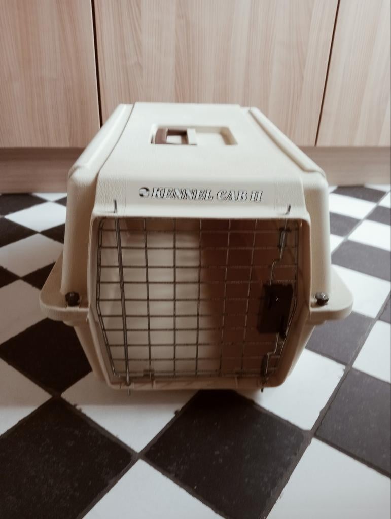 Reismand transportbox Kennel Cab 2 Medium prima staat, Ophalen, Gebruikt