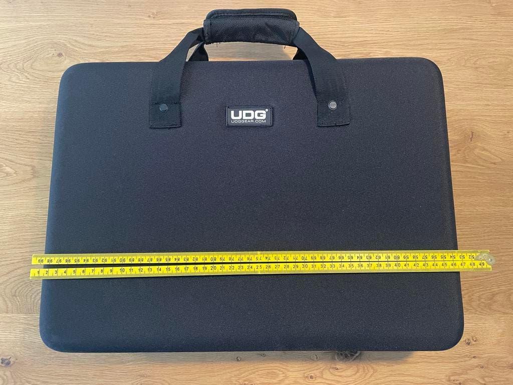 UDG Creator Controller Hardcase M, Ophalen of Verzenden, Zo goed als nieuw, Audio