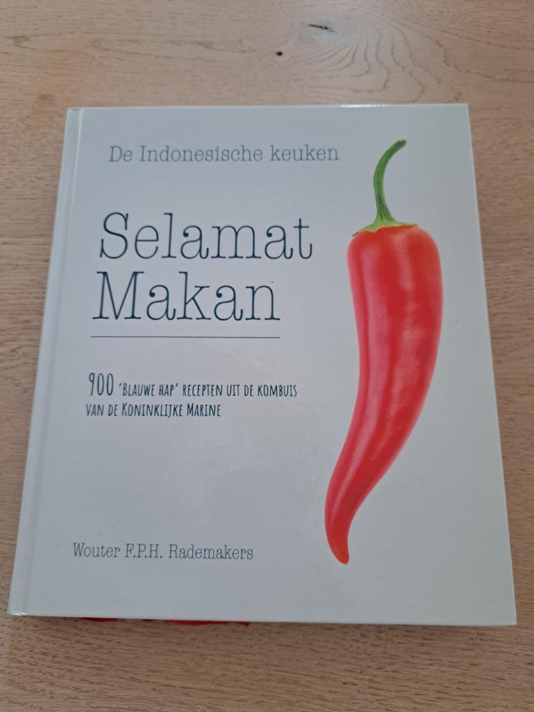SELAMAT MAKAN - Wouter Rademakers, Boeken, Ophalen of Verzenden, Zo goed als nieuw, Azië en Oosters