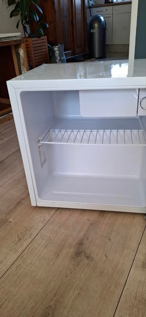Severin KB 8872 Mini Koelkast A++ 46L, Zonder vriesvak, Minder dan 85 cm, Ophalen of Verzenden, Energieklasse A of zuiniger