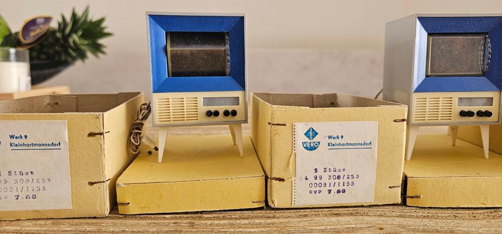 4x DDR VERO mini televisie met doos vintage, Ophalen of Verzenden