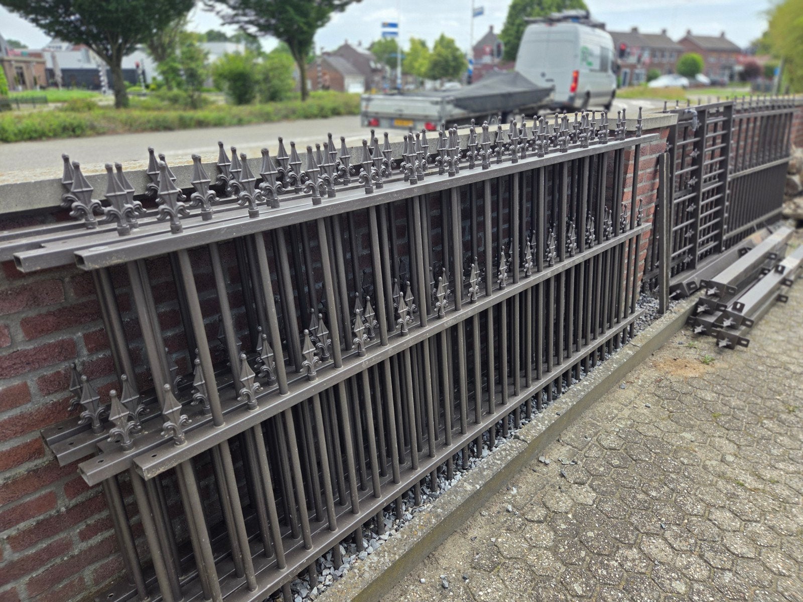 Schittetend hekwerk. ruim 15 meter, Ophalen, IJzer