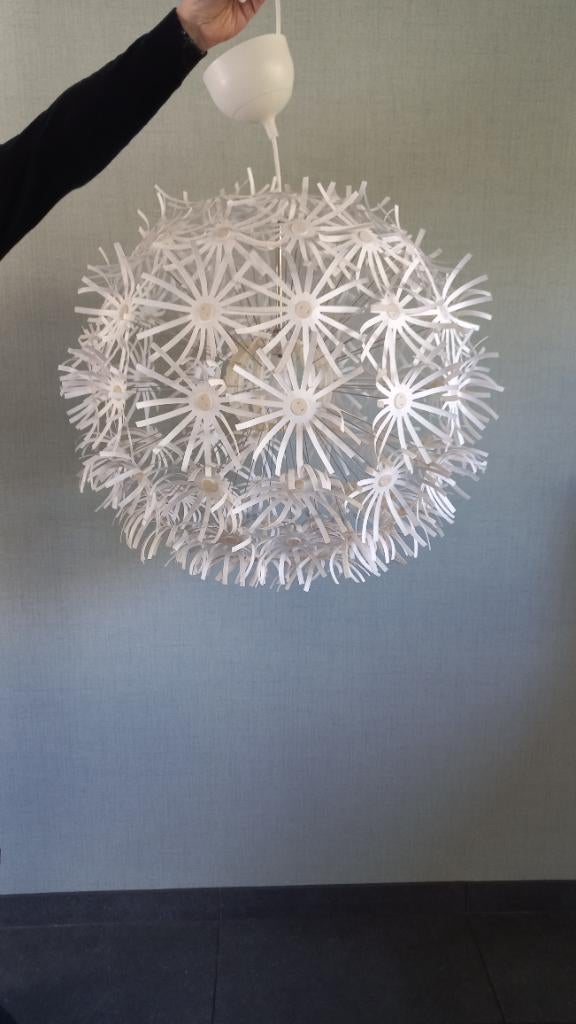 Ikea bloemenlamp, Huis en Inrichting, Ophalen, Zo goed als nieuw, Romantisch modern