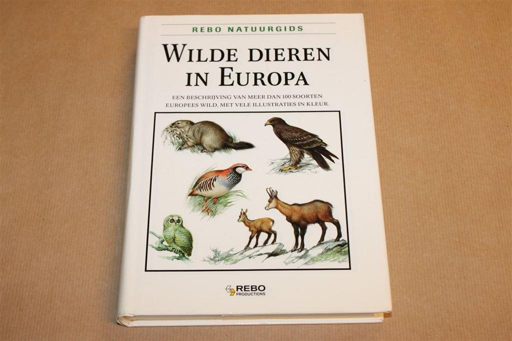 Wilde Dieren in Europa — Naslagwerk Fauna & Jacht Rebo, Ophalen of Verzenden, Gelezen, Overige diersoorten