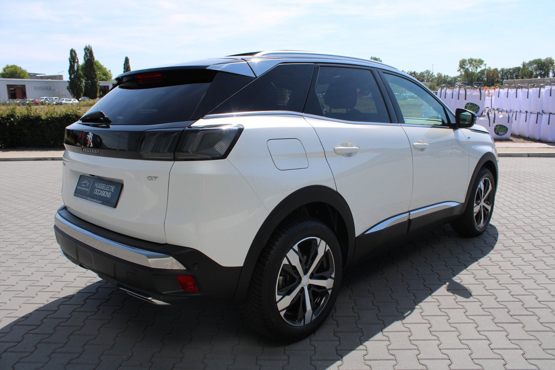 Foto 5 van Peugeot 3008 1.2 PureTech GT Line Schuifdak