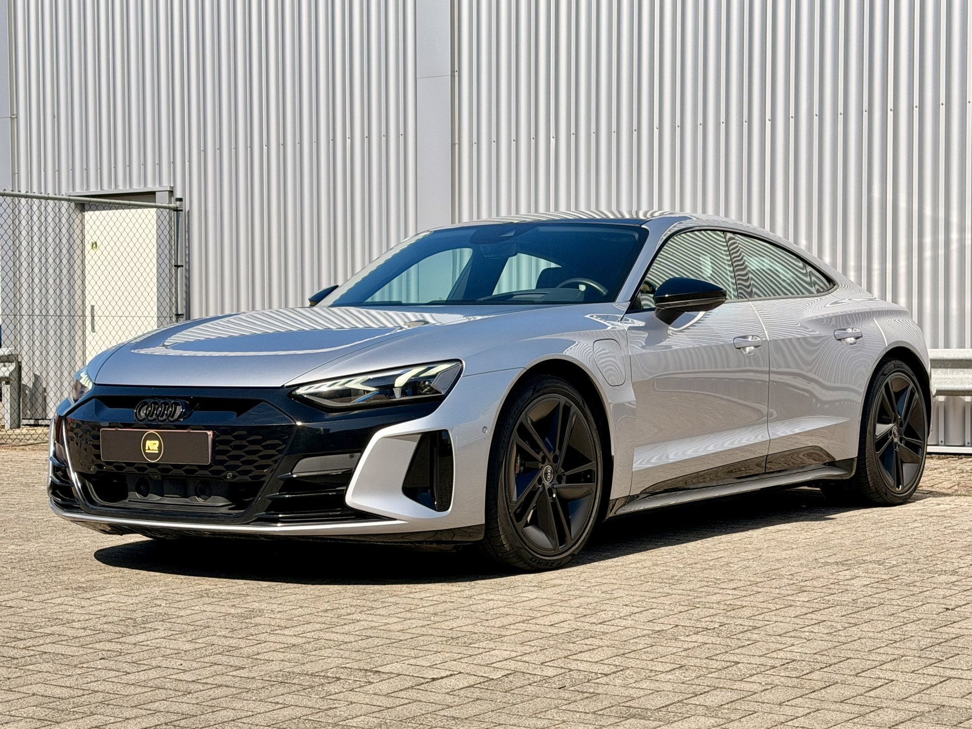Audi e-tron GT RS 93 kWh 21" | PANO | SOH 91% | Bang & Olufs, Automaat, Automatische klimaatregeling, Zwart, 600 pk