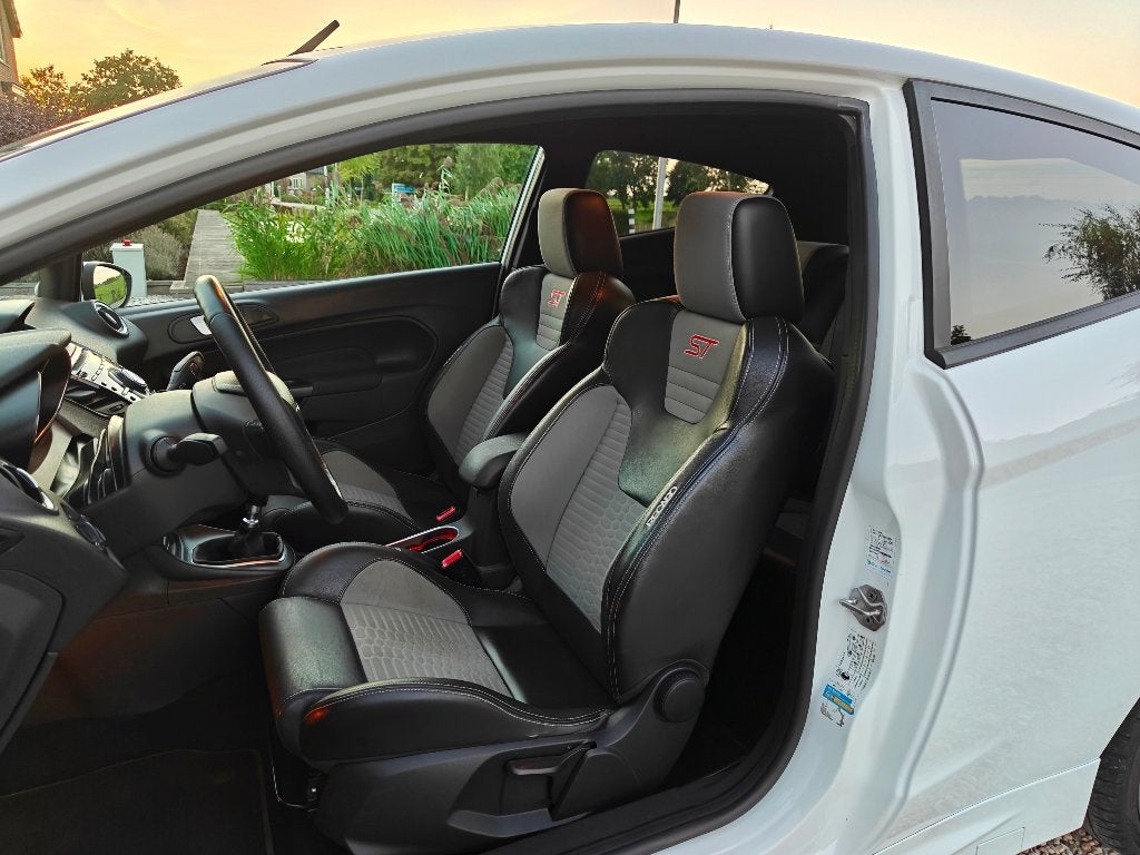 Foto 10 van Ford Fiesta ST 1.6 182PK