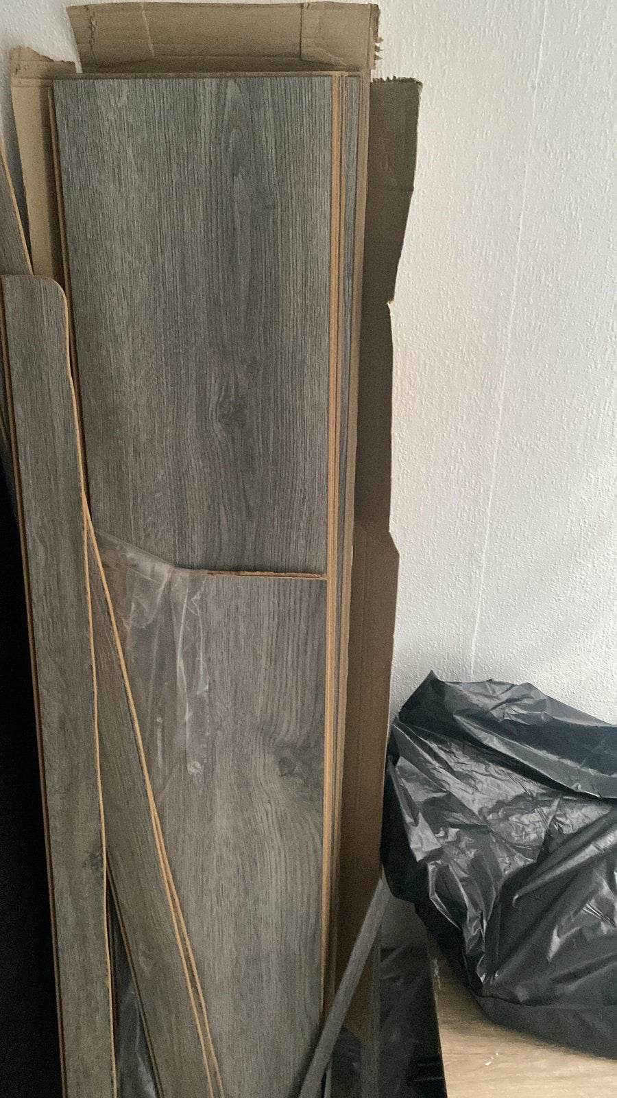 Grijs Laminaat. (Gratis), Ophalen, 50 tot 150 cm, Nieuw, Minder dan 5 m²