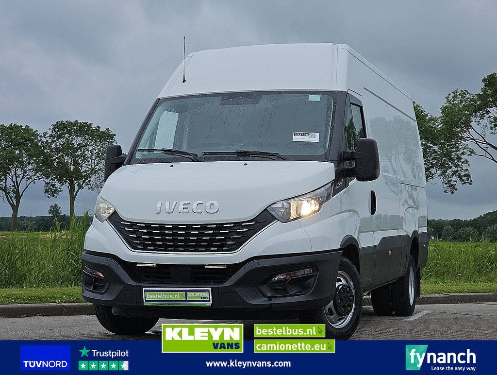 IVECO DAILY 35C18 l2h2 3l dubbellucht!, Auto's, Bestelauto's, Automaat, Gebruikt, Euro 6, 4 cilinders