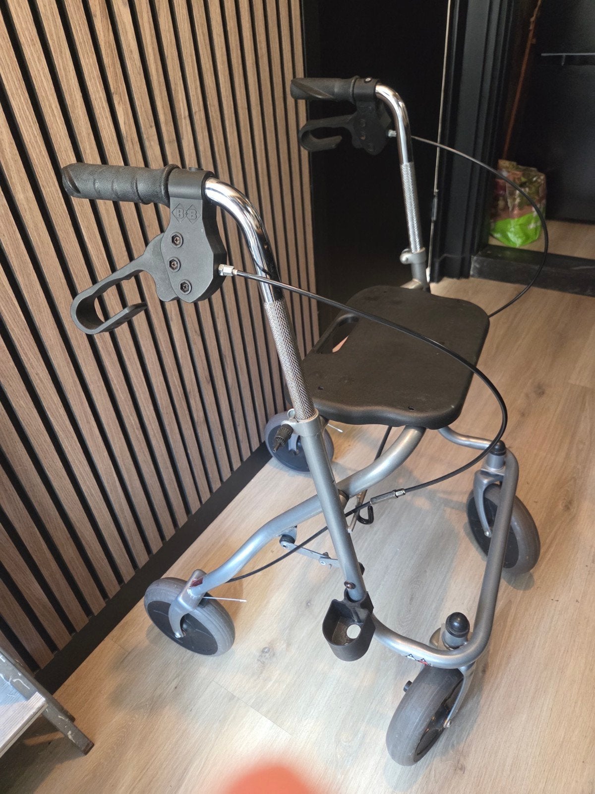 Rollator grijs, Ophalen, Opvouwbaar, Gebruikt