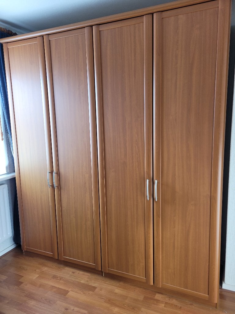 Kast / kledingkast / linnenkast, Huis en Inrichting, Kasten | Kledingkasten, Ophalen, Met deur(en), Gebruikt, 200 cm of meer