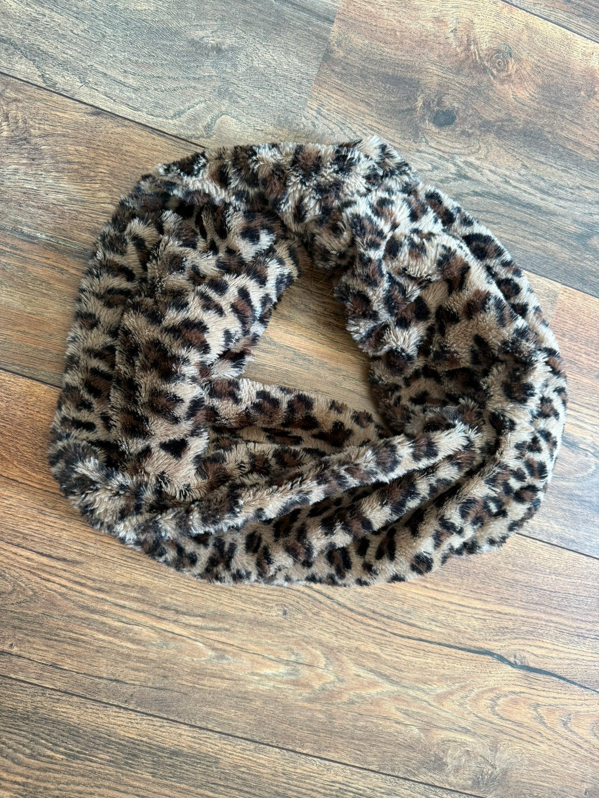 Colsjaal in panter print - sjaal van een col, Verzenden, Zo goed als nieuw, Sjaal