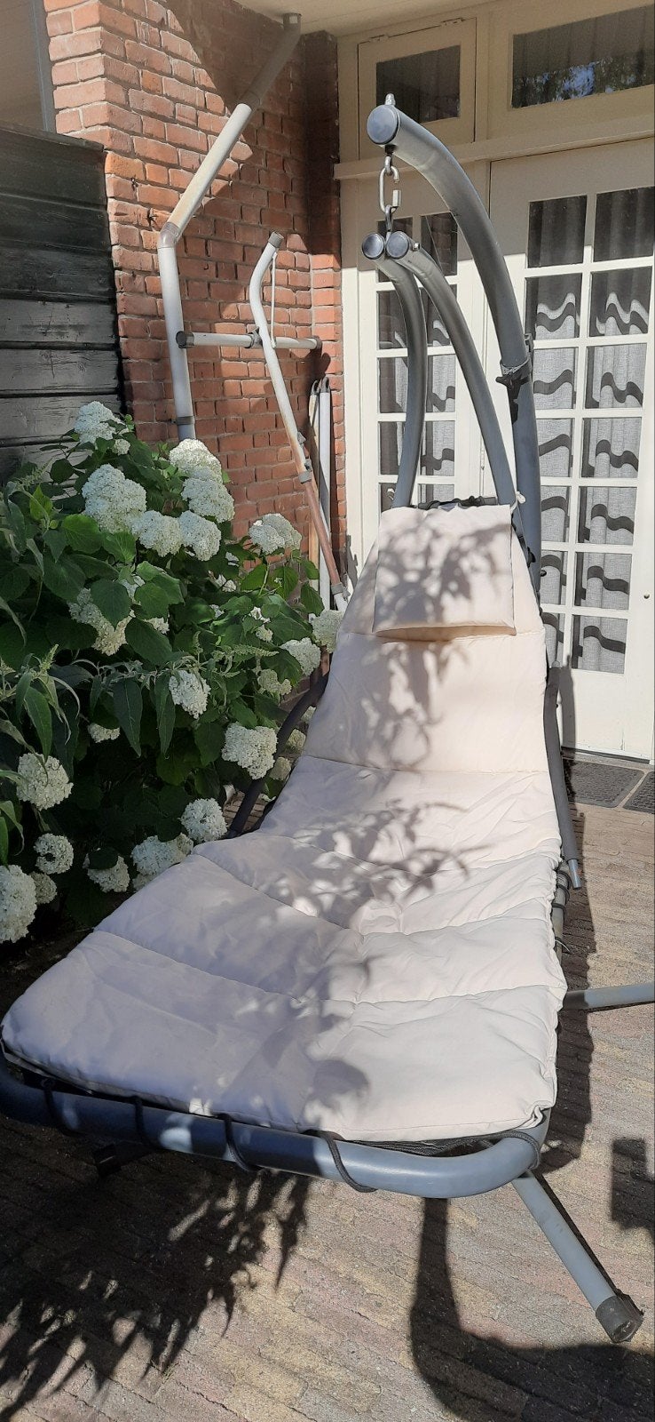 Comfortabele hangstoel met kussen en hoes, Ophalen, Zo goed als nieuw, Aluminium