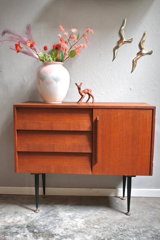 Teak Houten Kastje Jaren 50 Op Ranke Pootjes, Ophalen, Gebruikt, Teak hout, Teak hout
