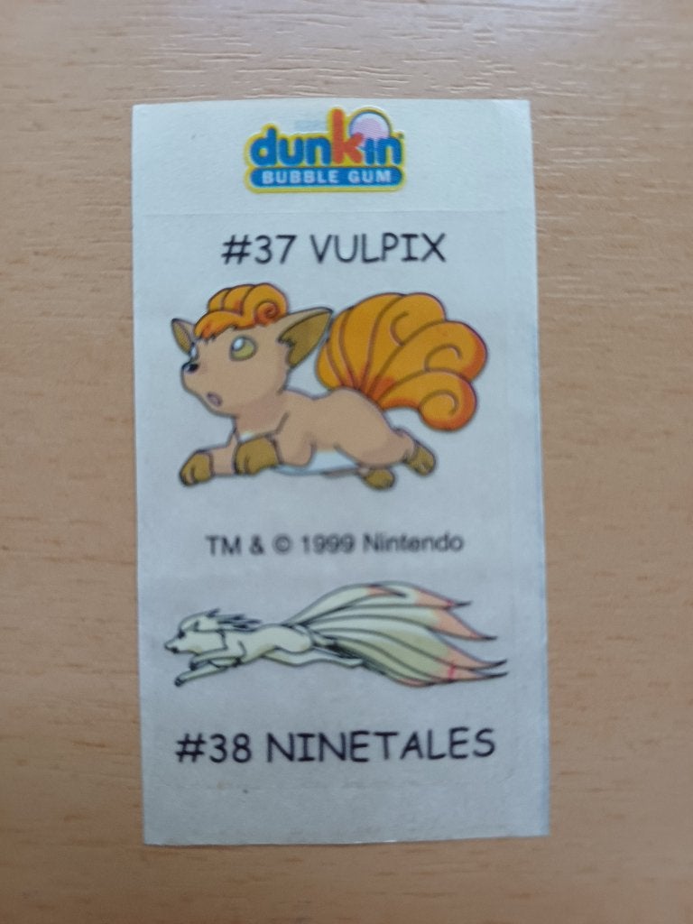 Pokémon -Dunkin Sticker Vulpix #37 & Ninetales #38-Zeer Goed, Hobby en Vrije tijd, Verzamelkaartspellen | Pokémon, Verzenden, Zo goed als nieuw