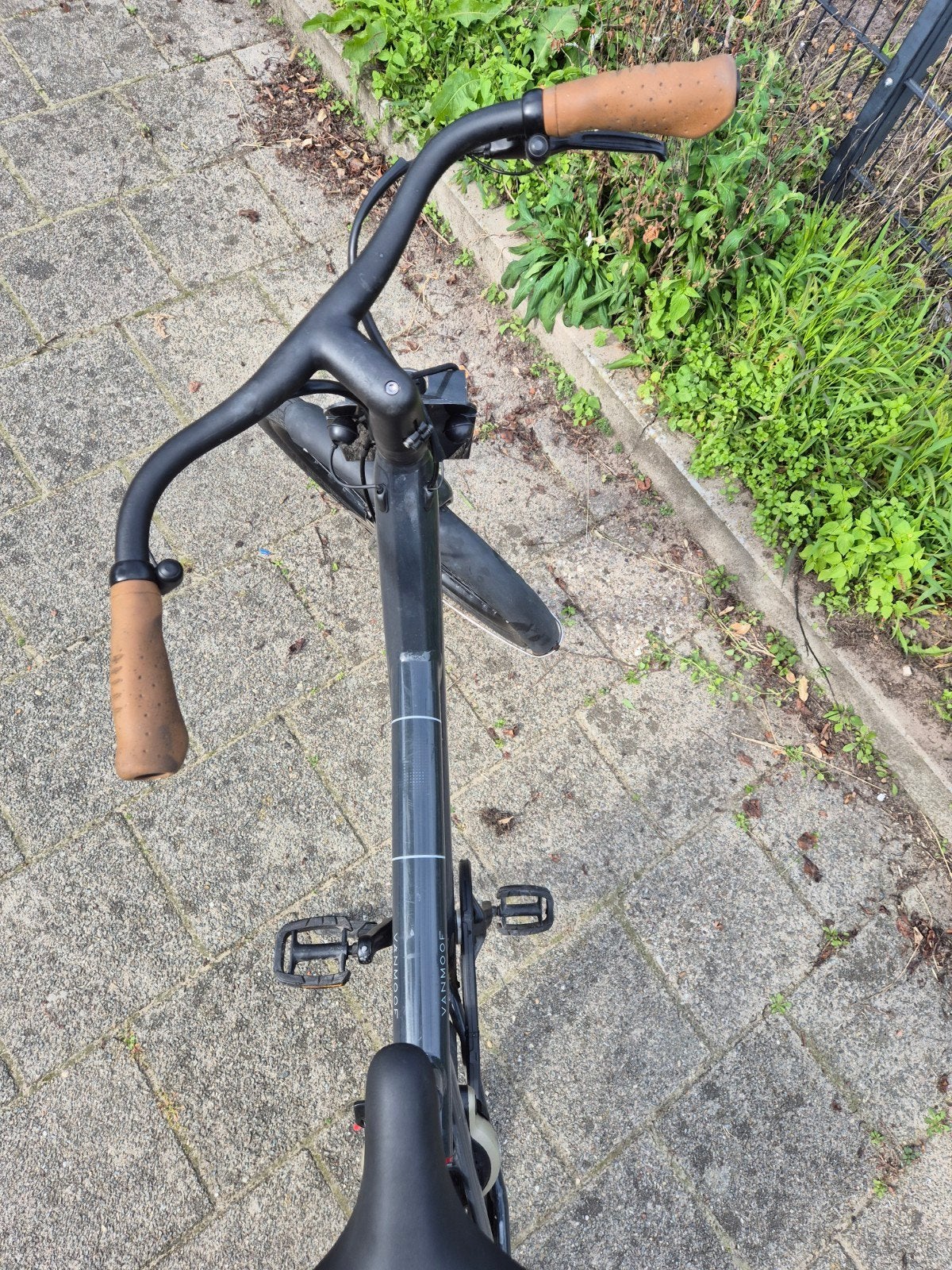 Foto 10 van Mooie x2 vanmoof, alles werkt, rijdt heerlijk, optie Findmy
