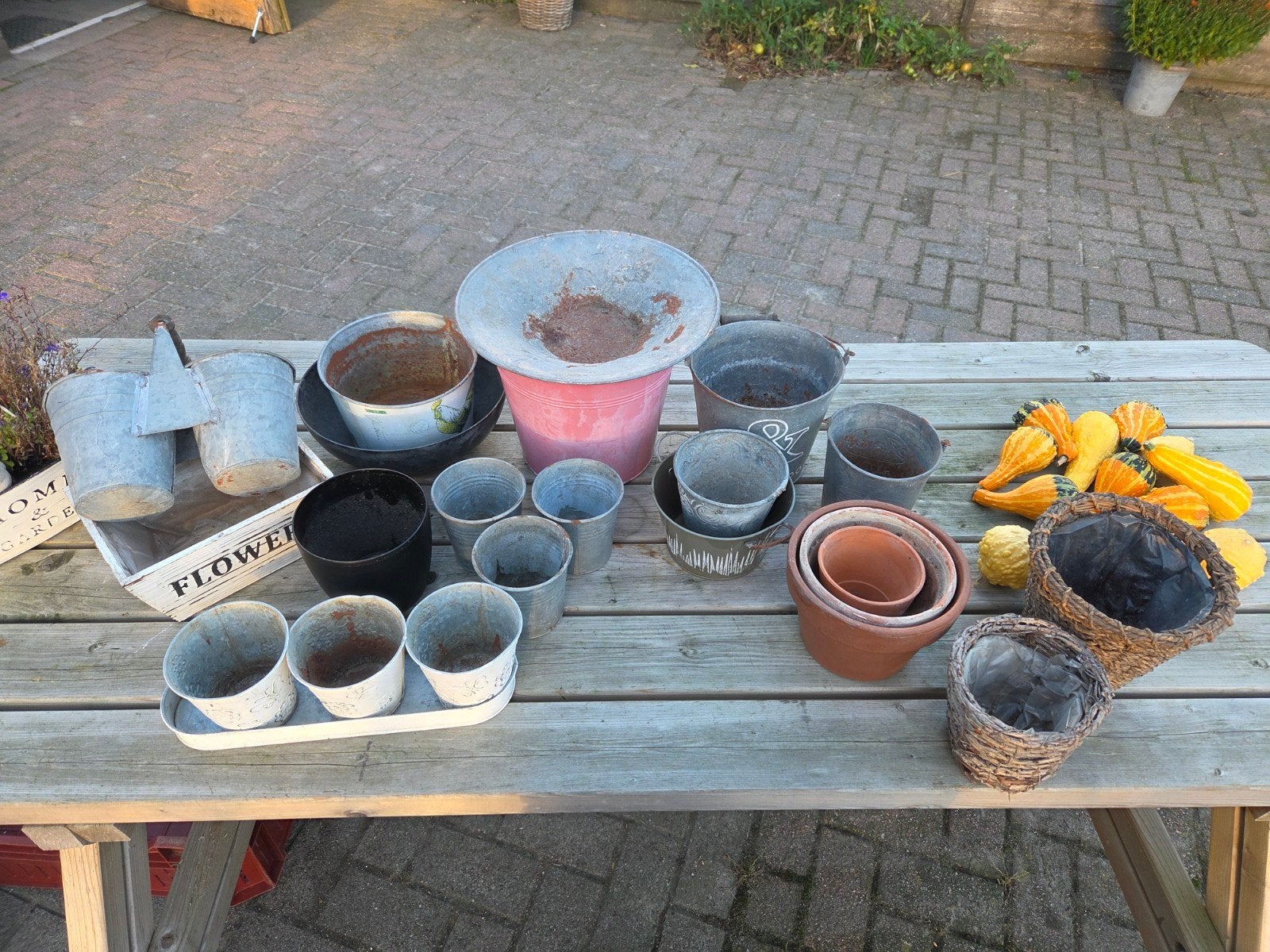 Diverse bloempotten, Ophalen, Gebruikt, Rond, Metaal