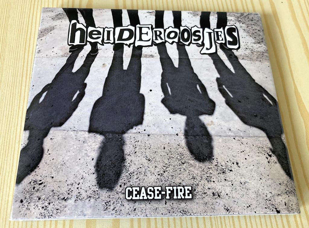 CD Heideroosjes - Cease-Fire (Punk, Nederlands) digipack, Ophalen, Zo goed als nieuw, Alternative