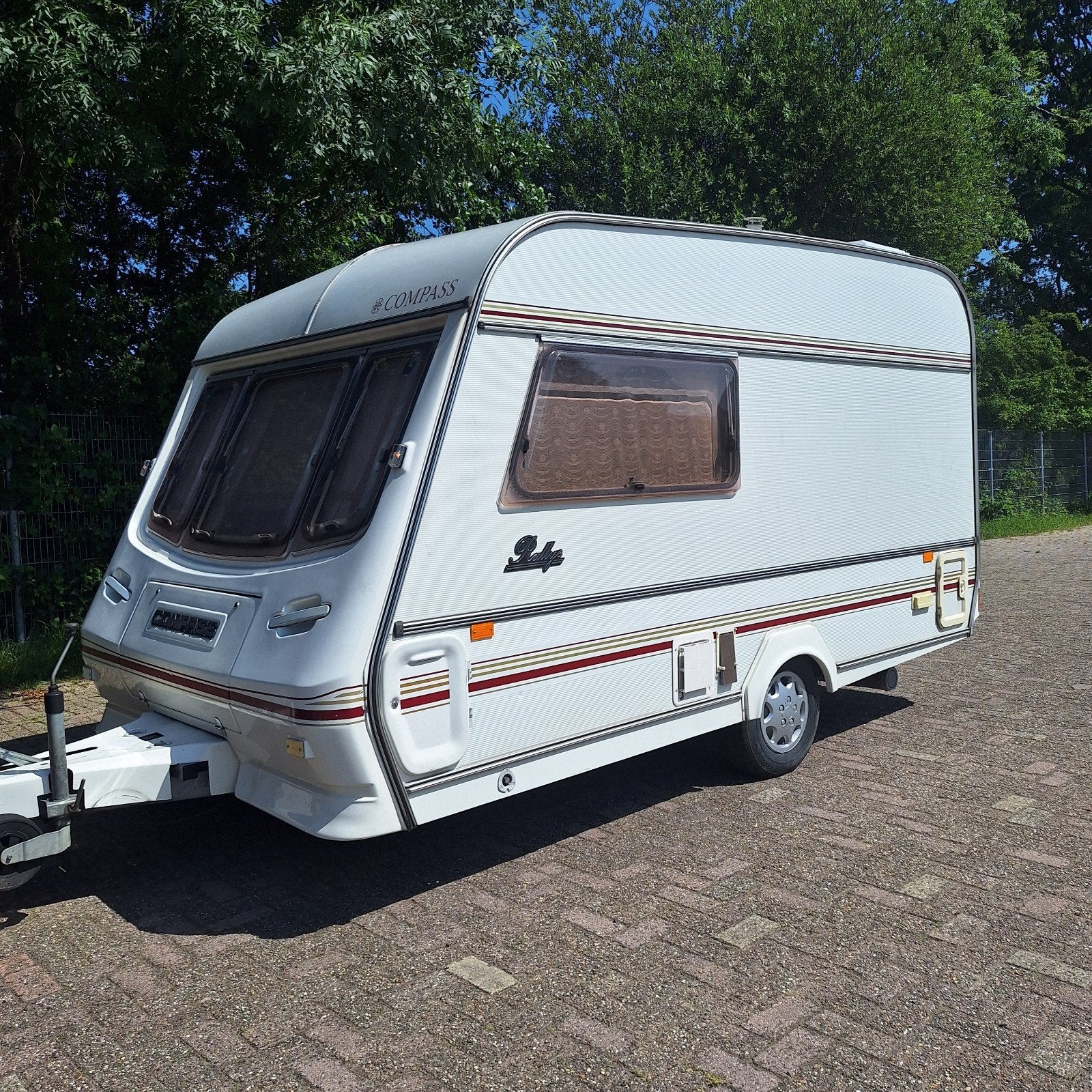 Compass Rallye 360, Voortent+Luifel, Huishoudaccu, Toilet, Overige typen, Elddis, Tot en met 2, Bedrijf
