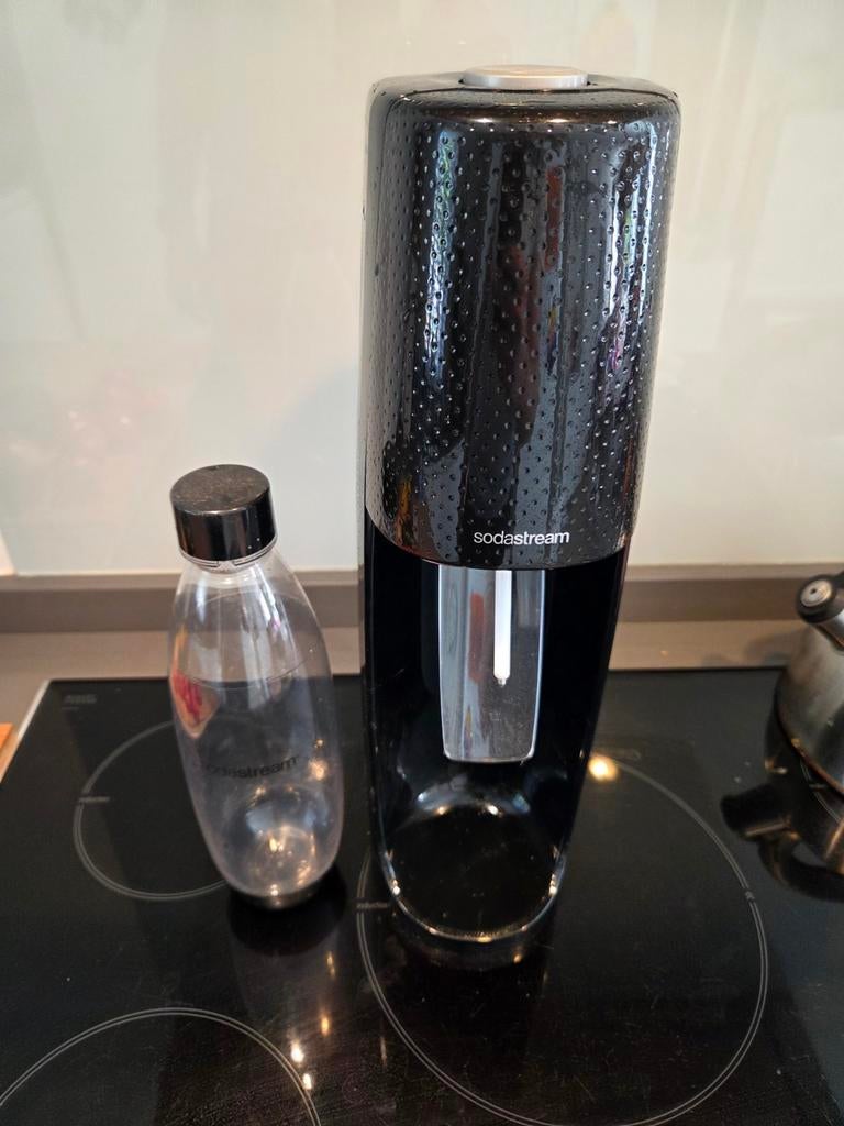Sodastream met fles, Witgoed en Apparatuur, Bruiswatermachines, Ophalen