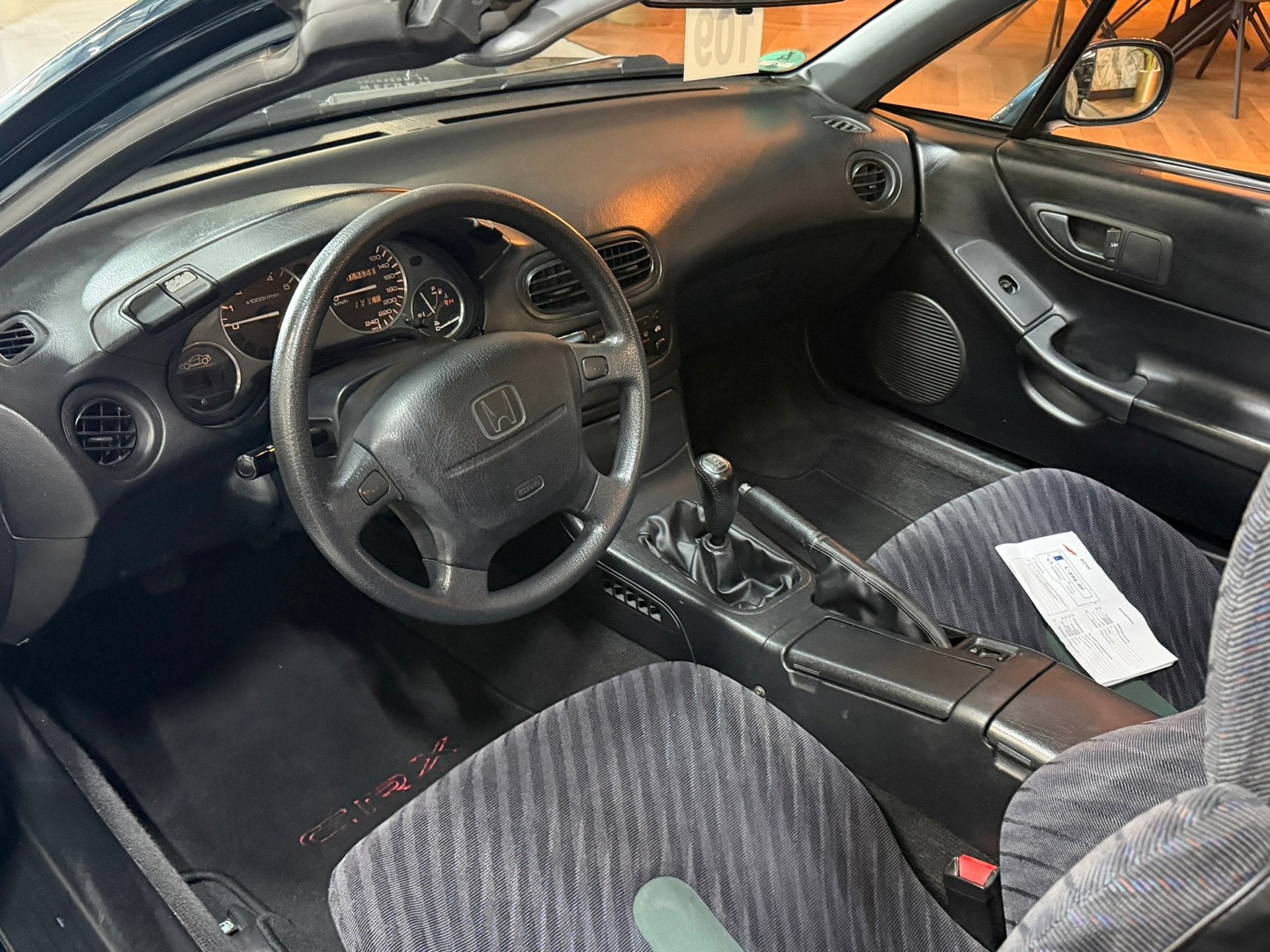 Honda CRX 1.6 ESi|1996|Nieuwe APK|Dealer onderhouden|Cabrio|, Auto's, 1005 kg, Zwart, 4 cilinders, Cabriolet