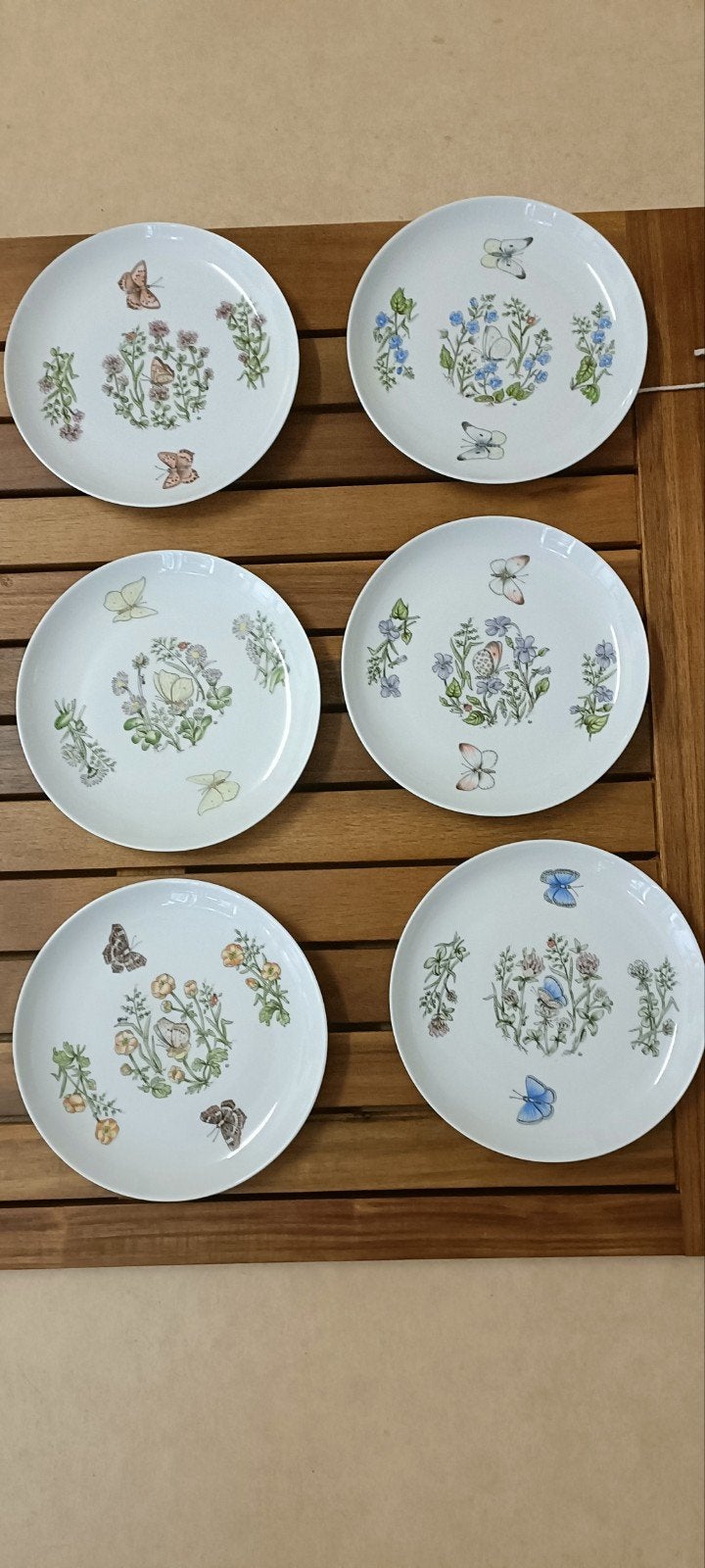 Nutroma gebaksbordjes met vlinders, 6 verschillende, Huis en Inrichting, Ophalen, Overige merken, Vintage, Nieuw