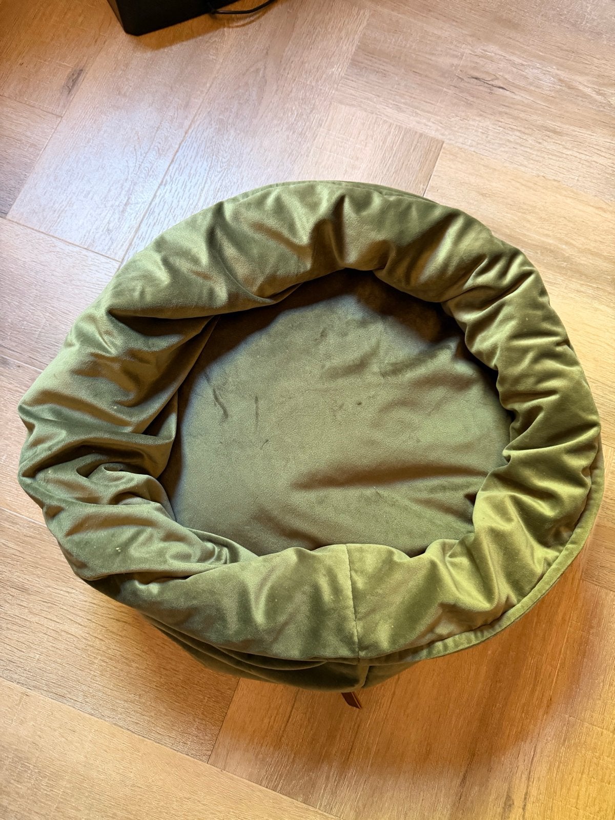 Katten/hindenmandje velours, Ophalen of Verzenden, Zo goed als nieuw