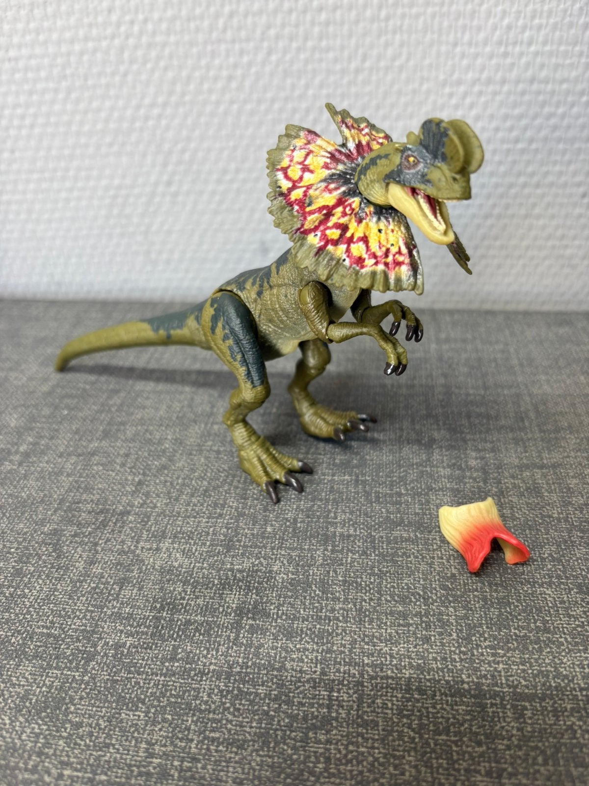 jurassic world hammond collection dilophosaurus, Ophalen of Verzenden, Zo goed als nieuw