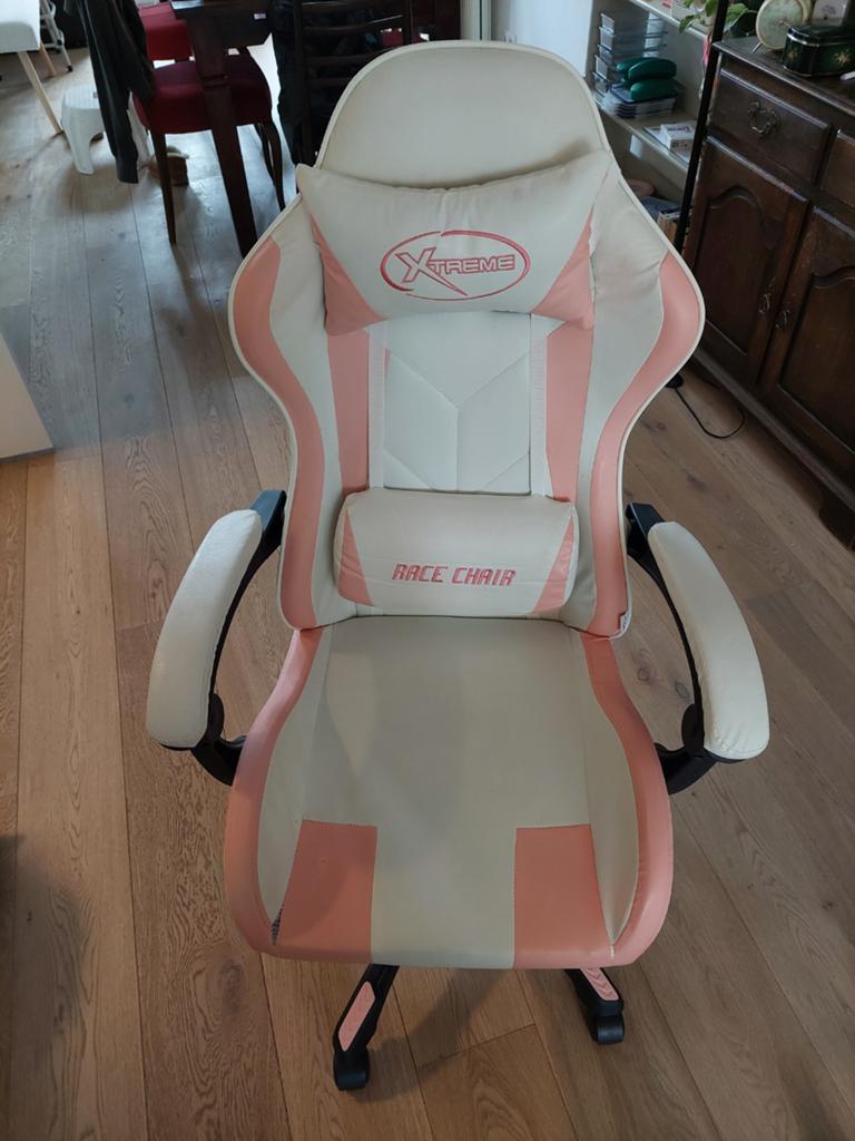 Gaming Bureaustoel - Crème/Roze met lichte schade, Ophalen, Gebruikt, Wit, Gaming bureaustoel
