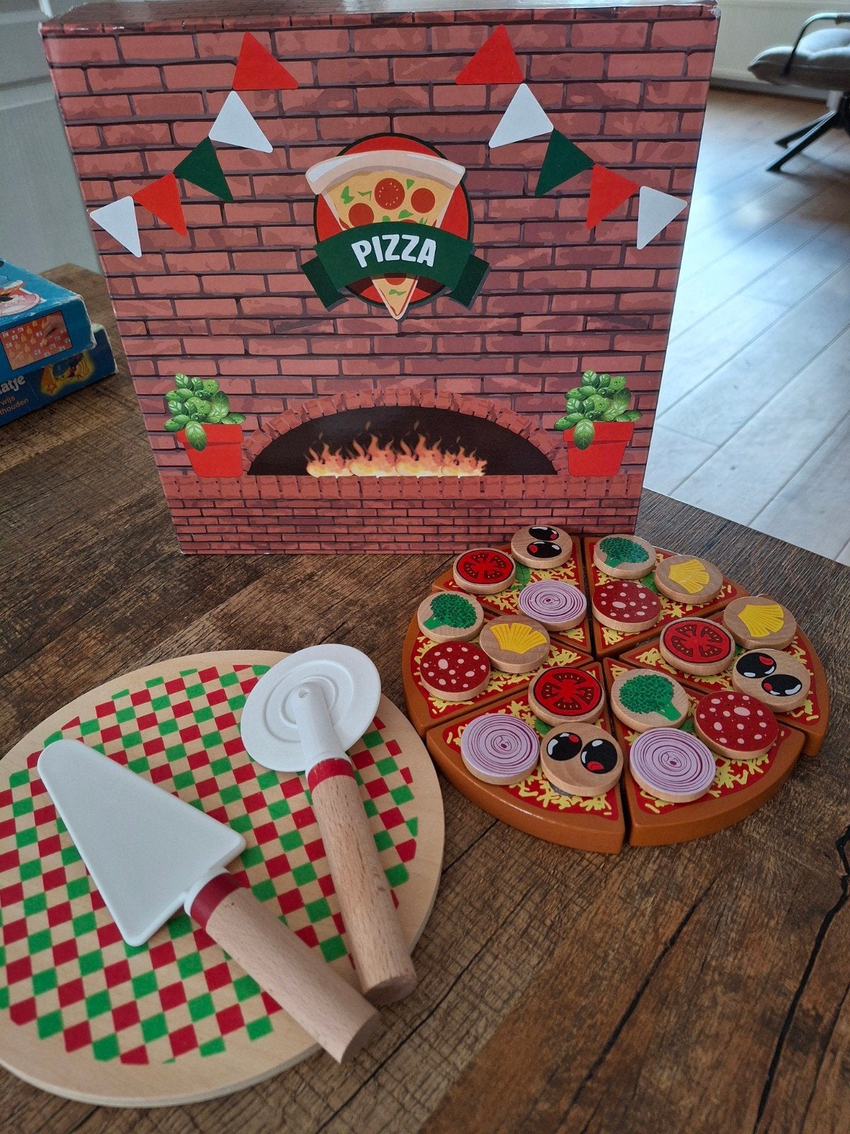 Houten speelgoed pizza set met accessoires, Ophalen of Verzenden, Zo goed als nieuw