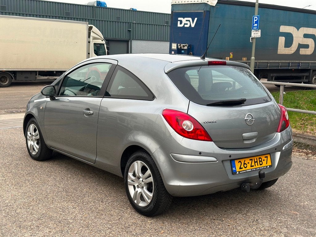 Opel Corsa 1.2 EcoFlex Anniversay Edition LPG!2012!Airco!PDC, Voorwielaandrijving, Euro 5, Gebruikt, 4 cilinders