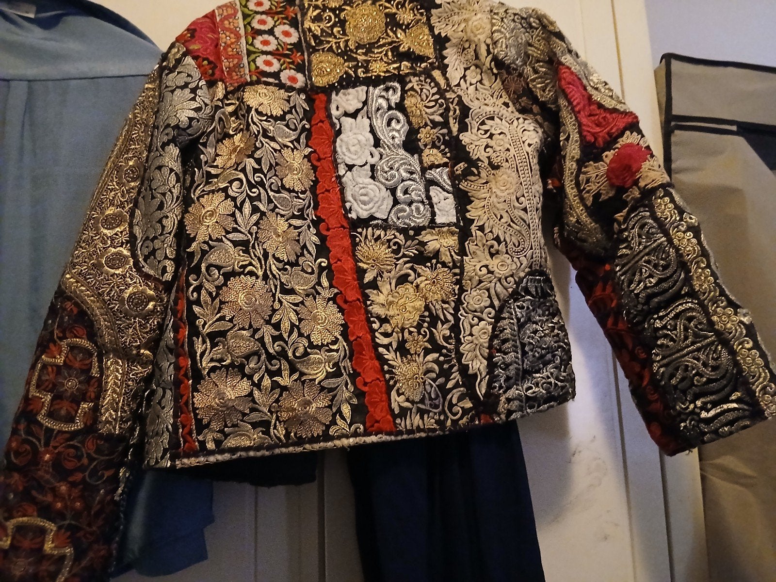 zeer mooi jasje, Verzenden, Nieuw, Maat 38/40 (M), Meerkleurig