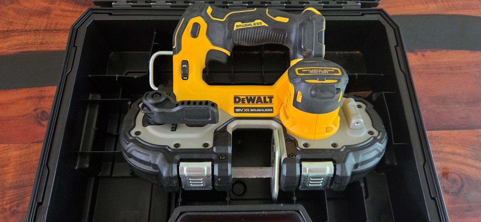 Dewalt DCS377NT Bandzaag - Zonder accu in TSTAK, Ophalen, Zo goed als nieuw, Dewalt, 30 tot 70 mm