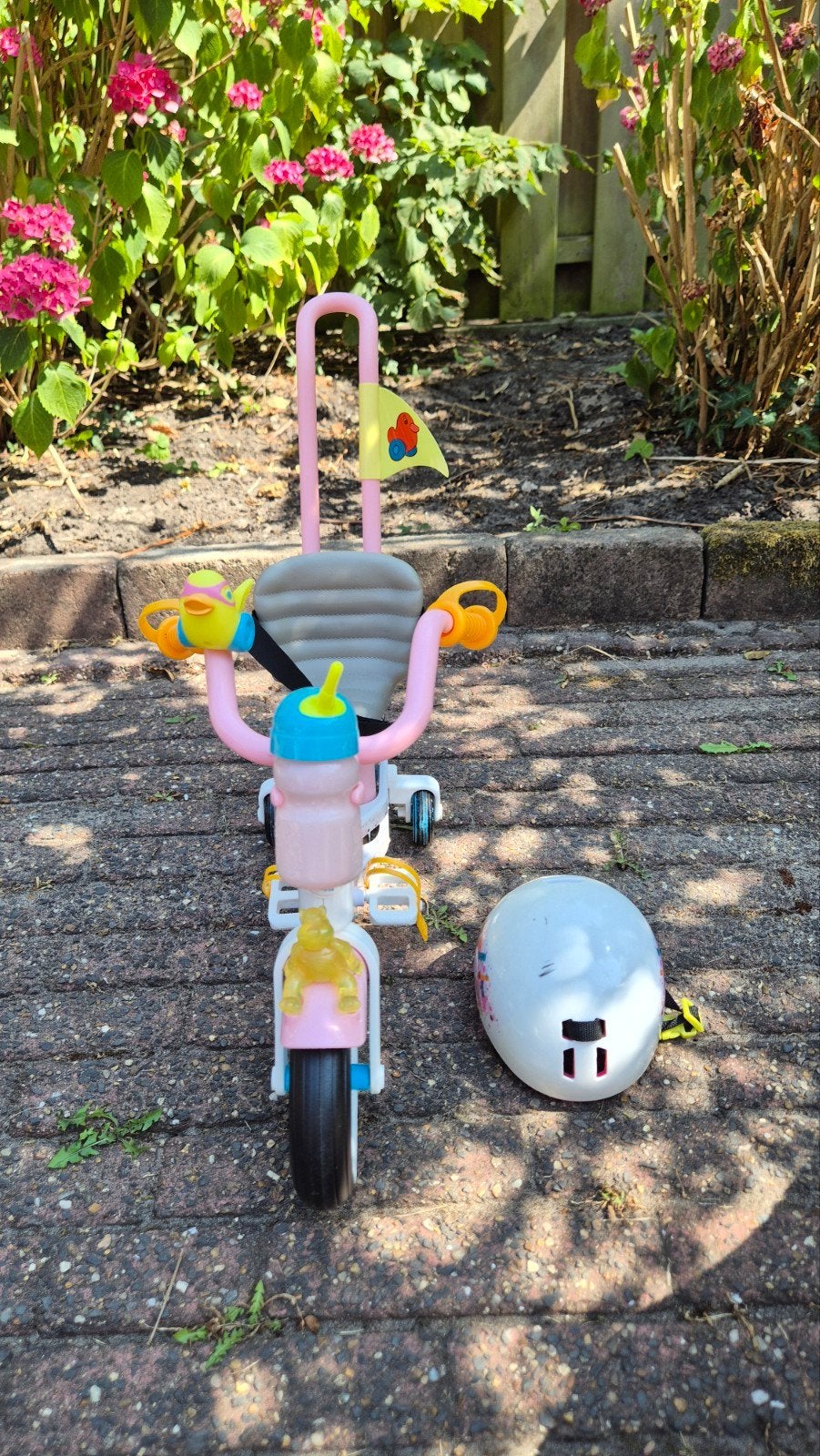 Baby Born driewieler met duwstang en helm, Ophalen, Gebruikt, Babypop