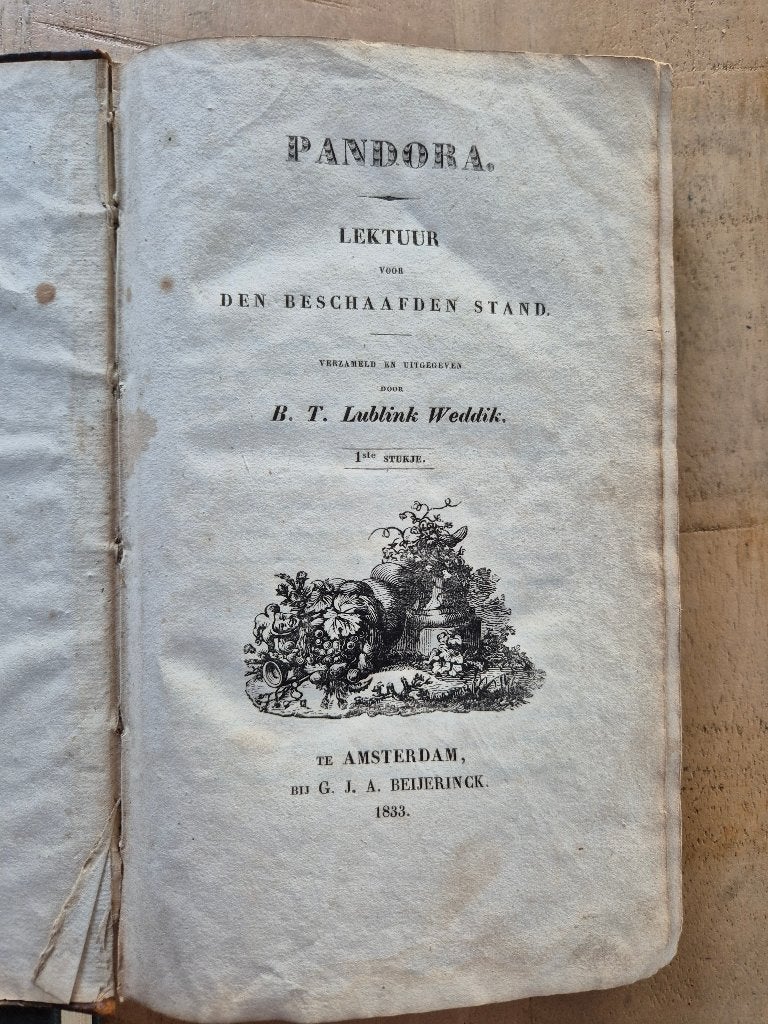 Pandora, Ophalen of Verzenden, Gelezen, B.T. Lubick Weddik