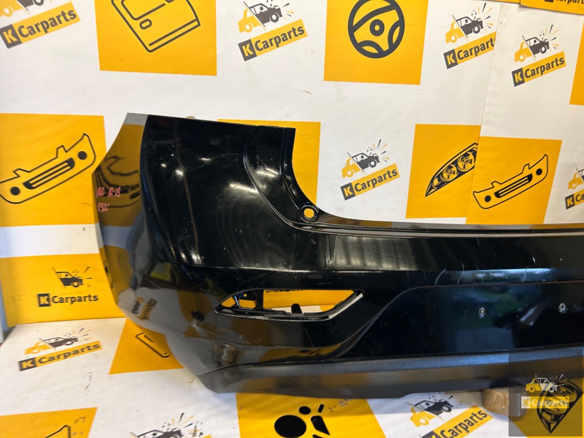 Volvo v40 Achterbumper 2012-2020 bumper, Gebruikt, Gunnar Engellaus vag 8
405 31  Gothenburg, SE, Info@volvocars.com, Ophalen of Verzenden