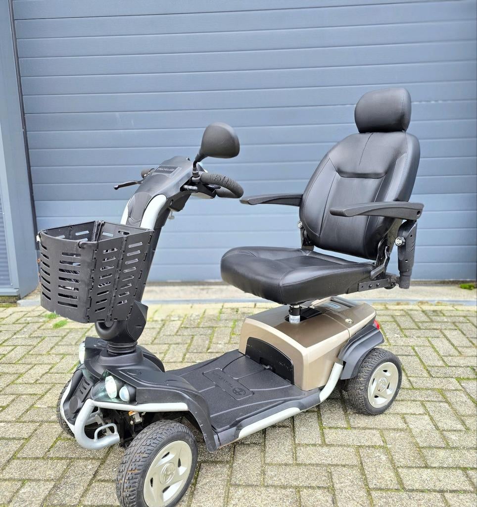 Travelux 4 wiel scootmobiel | bruin of beige | INRUILKOOPJE, Diversen, 10 km/u of minder, Gebruikt, ., 16 t/m 25 km